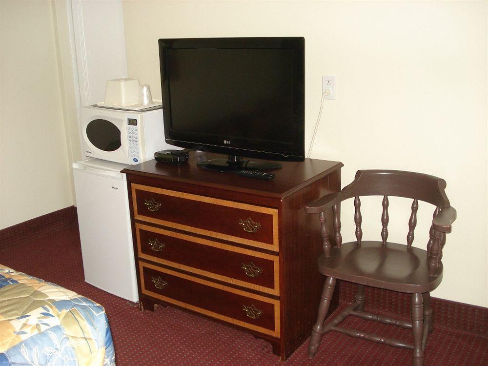 Lincoln Motel Sturgeon Falls Εξωτερικό φωτογραφία