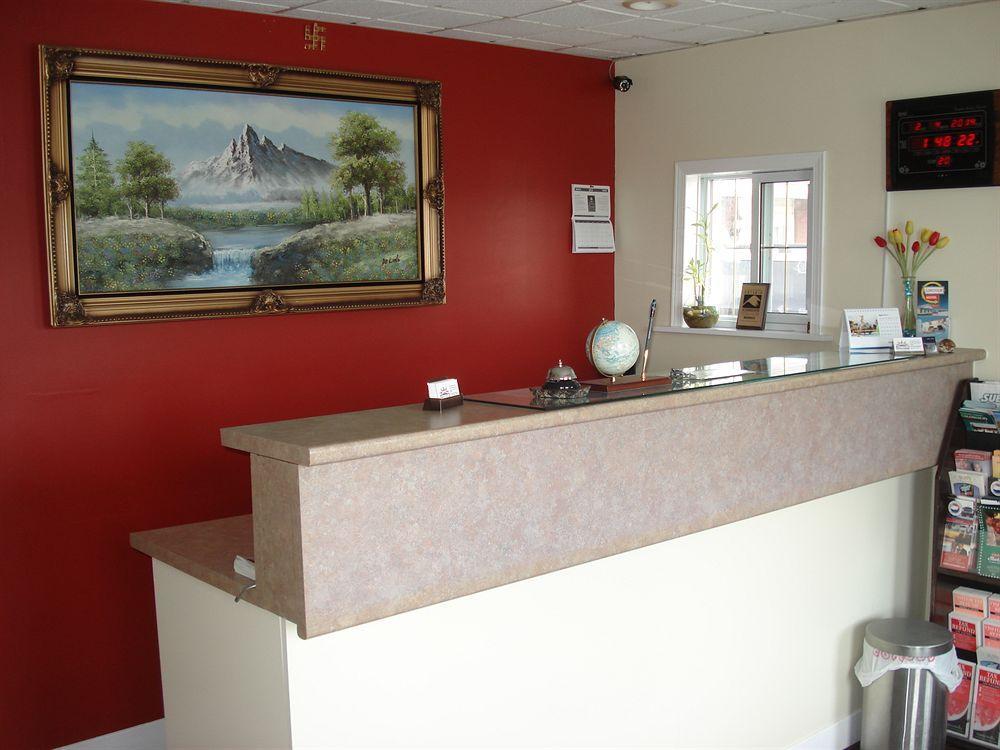 Lincoln Motel Sturgeon Falls Εξωτερικό φωτογραφία