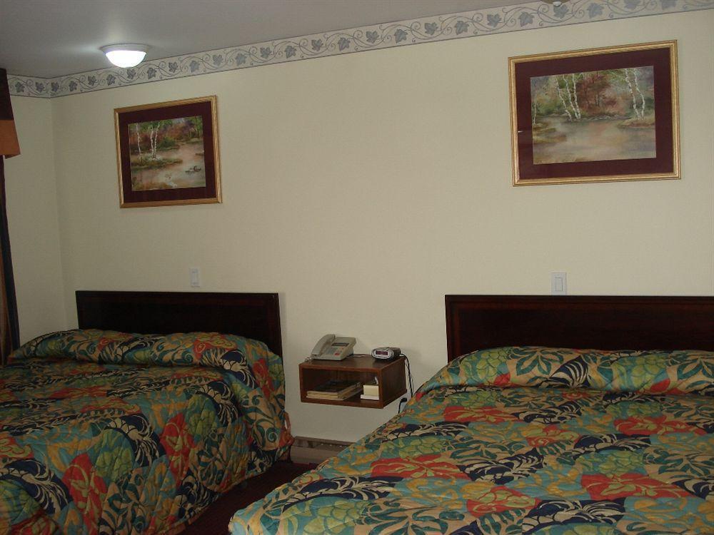 Lincoln Motel Sturgeon Falls Εξωτερικό φωτογραφία