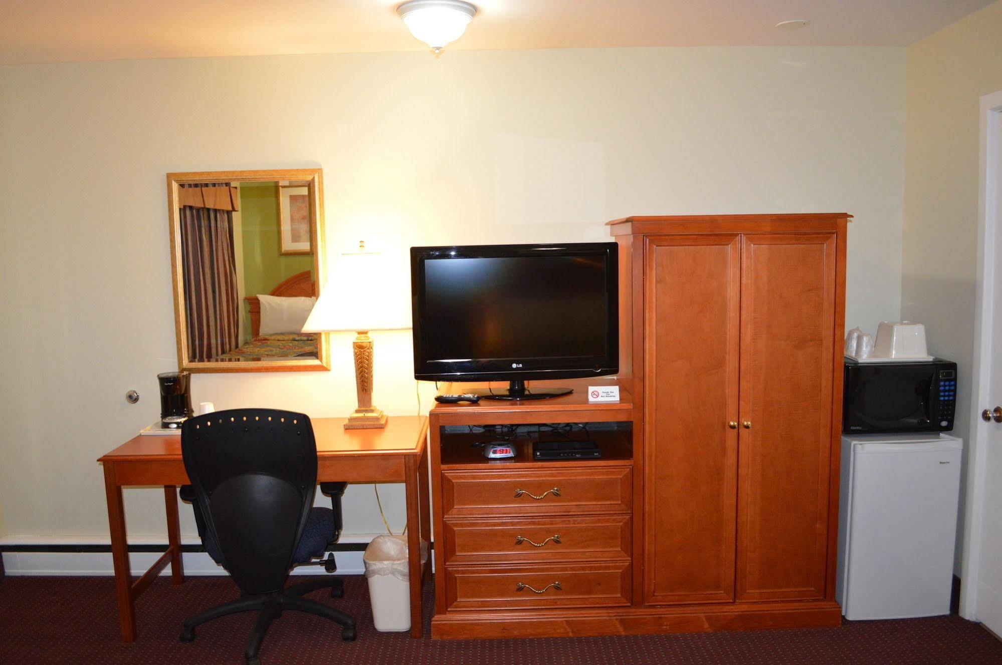 Lincoln Motel Sturgeon Falls Εξωτερικό φωτογραφία