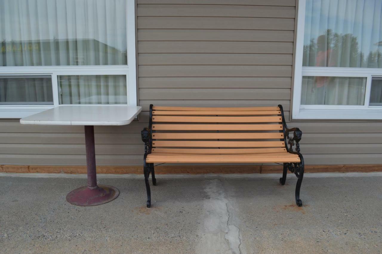 Lincoln Motel Sturgeon Falls Εξωτερικό φωτογραφία