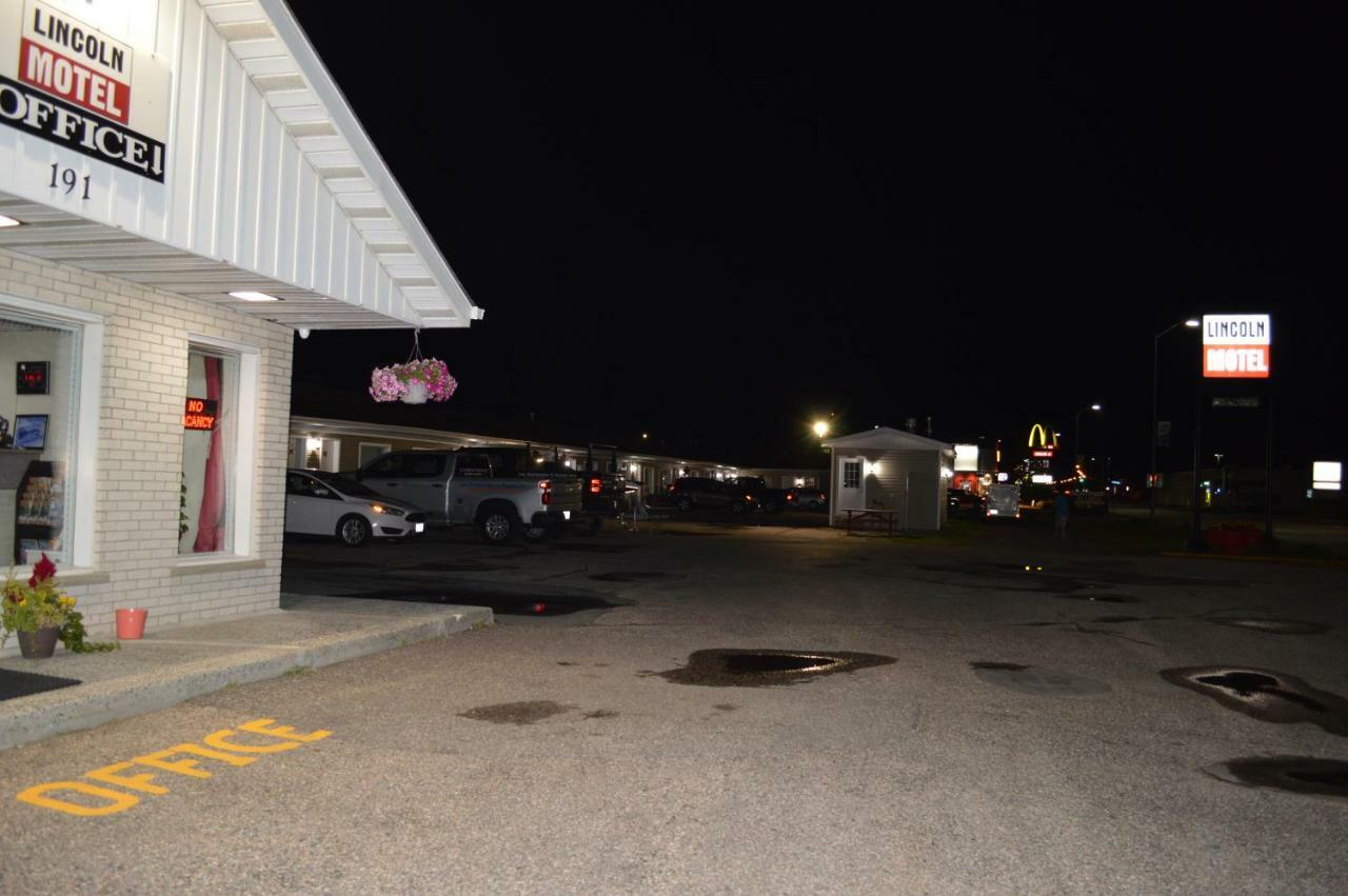 Lincoln Motel Sturgeon Falls Εξωτερικό φωτογραφία